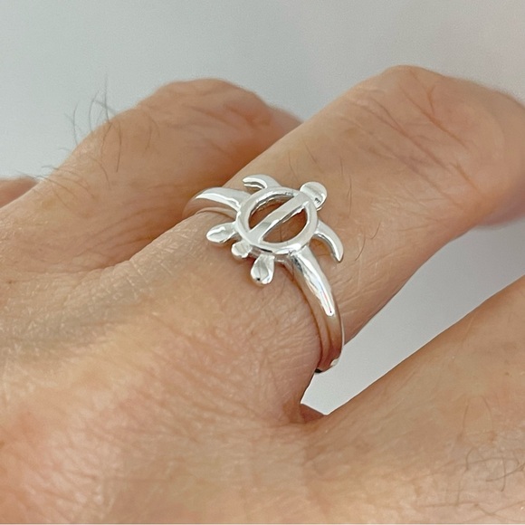 Sterling Silver High Polish Open Turtle Ring, Silver Rings, Ocean Animal Ring - Picture 4 of 13